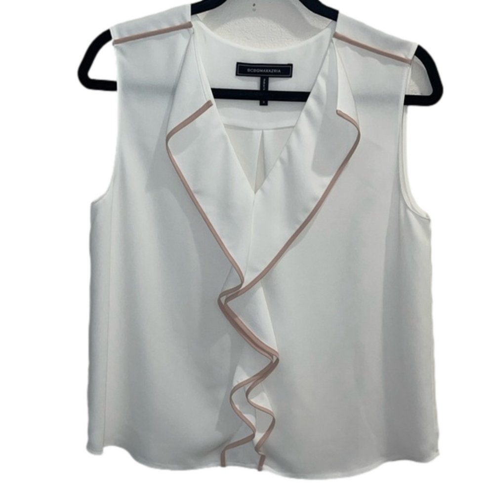 BCBGMAXAZRIA Women's Relaxed Sleeveless V Neck Ruffle Front Top